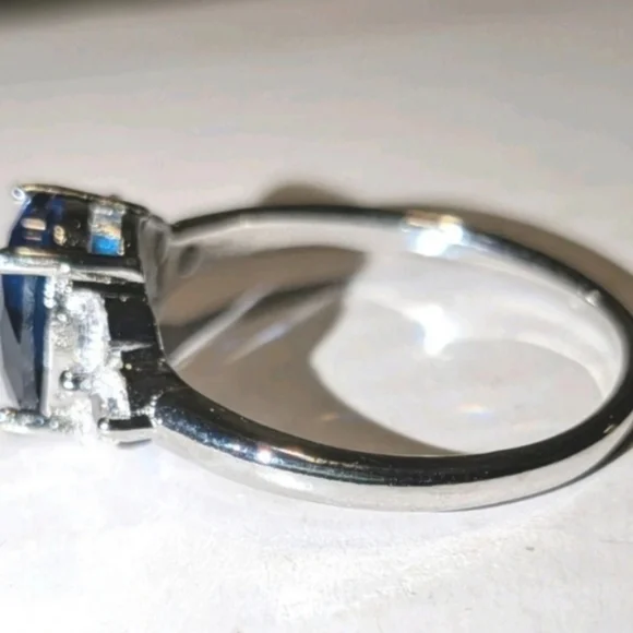 Womens 925 Dazzling 8ct Brilliant Cut Blue Gemstone Ring Sz 11